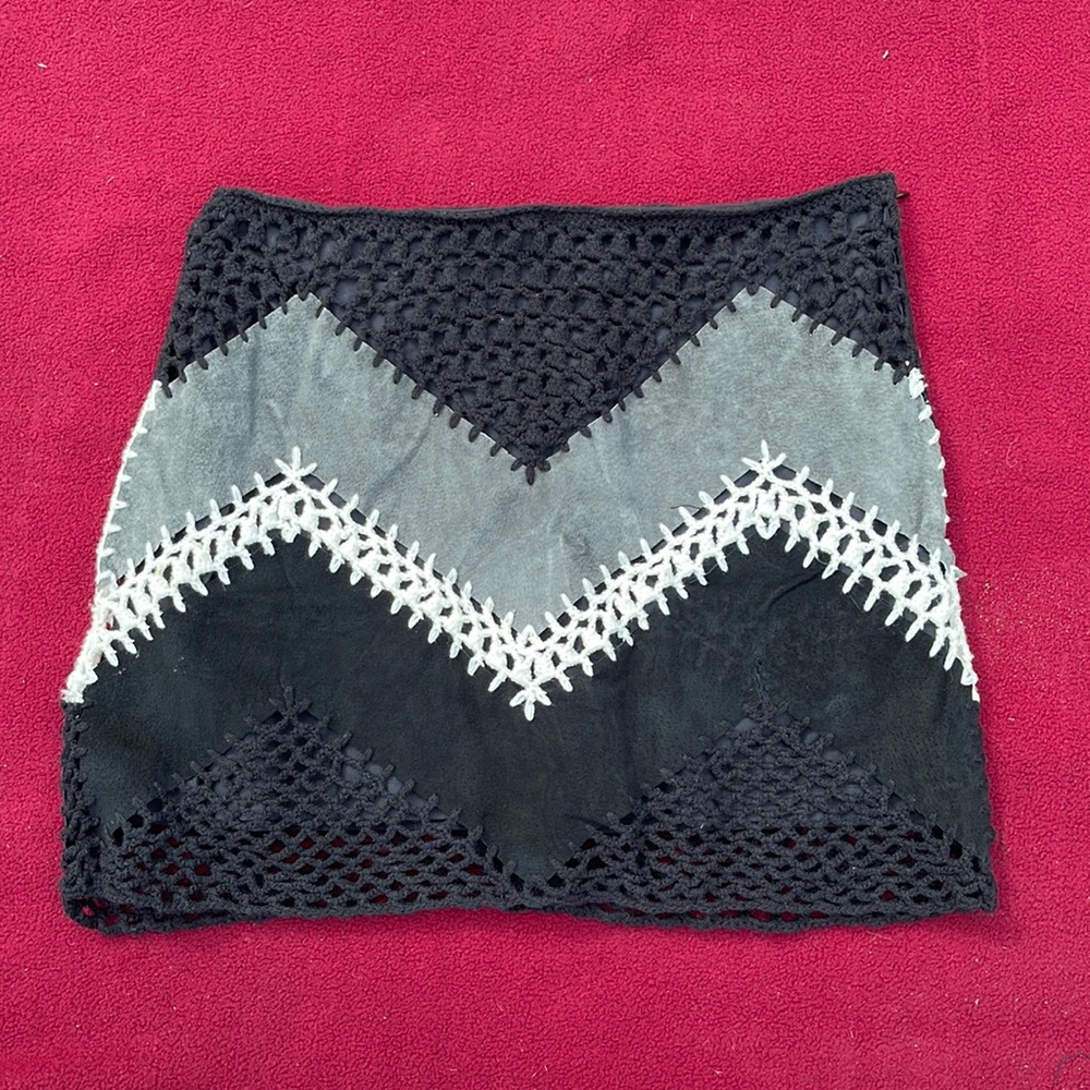BB DAKOTA SKIRT